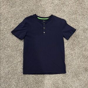 Tommy Bahama 3 button shirt 
Navy Blue medium 7/8